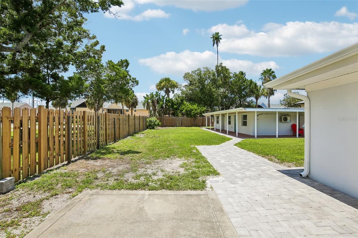 114 LAKE JUDY LEE DRIVE — photo 49 of 55