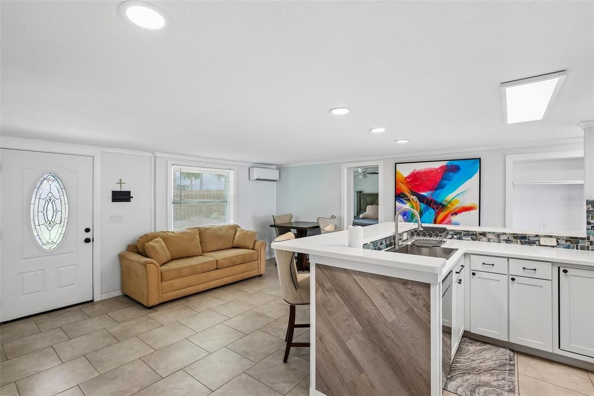 114 LAKE JUDY LEE DRIVE — photo 18 of 55