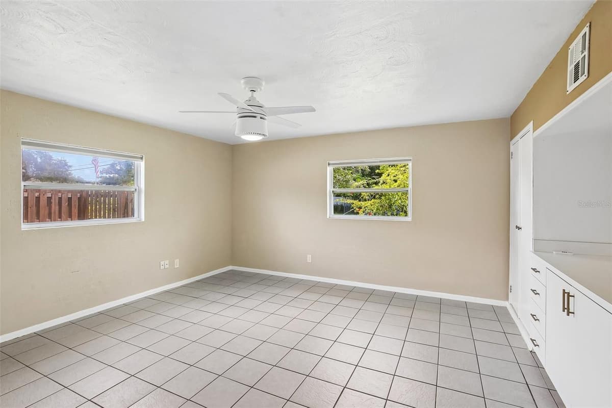 114 LAKE JUDY LEE DRIVE — photo 19 of 55