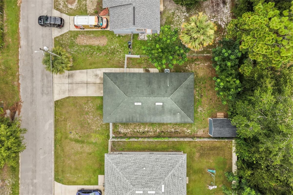 339 CHINABERRY AVENUE — photo 28 of 35
