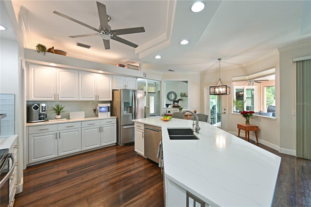 5554 MAGNOLIA BLOSSOM LANE — photo 6 of 40