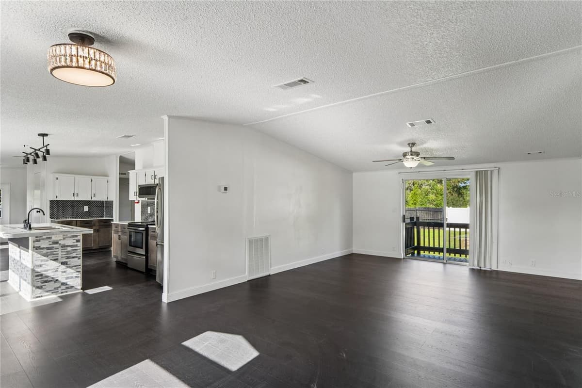 4357 ORLANDO AVENUE — photo 7 of 60