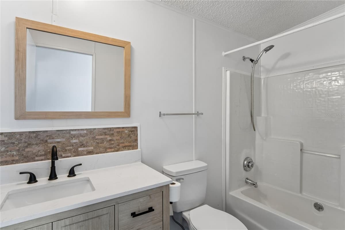 4357 ORLANDO AVENUE — photo 34 of 60