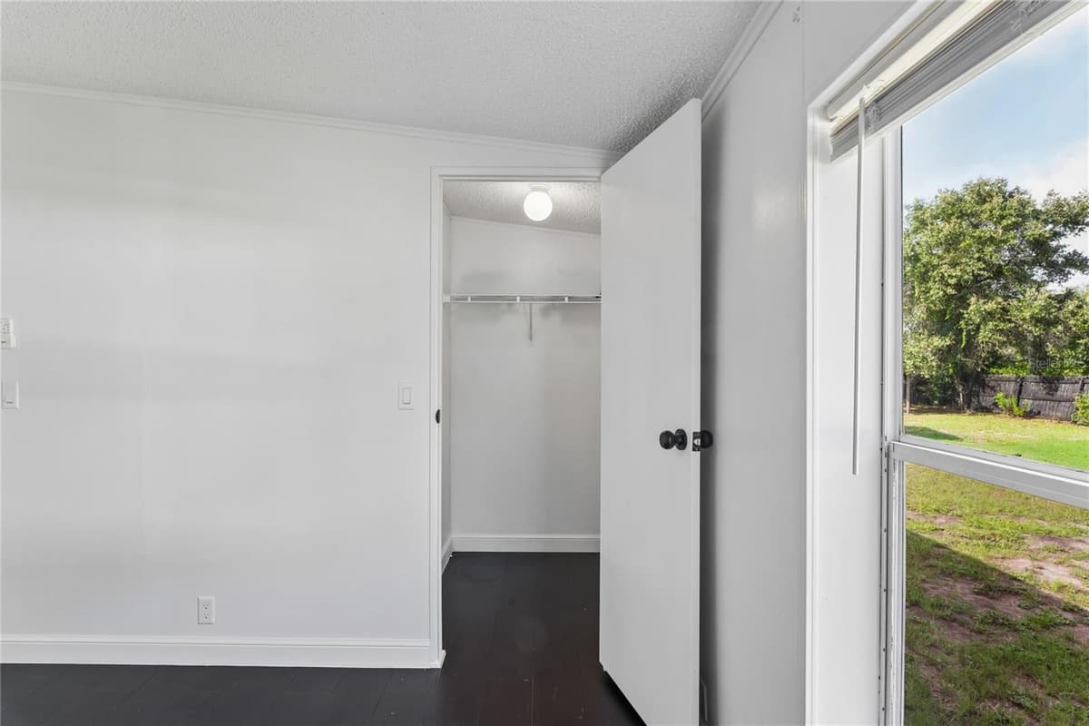 4357 ORLANDO AVENUE — photo 33 of 60