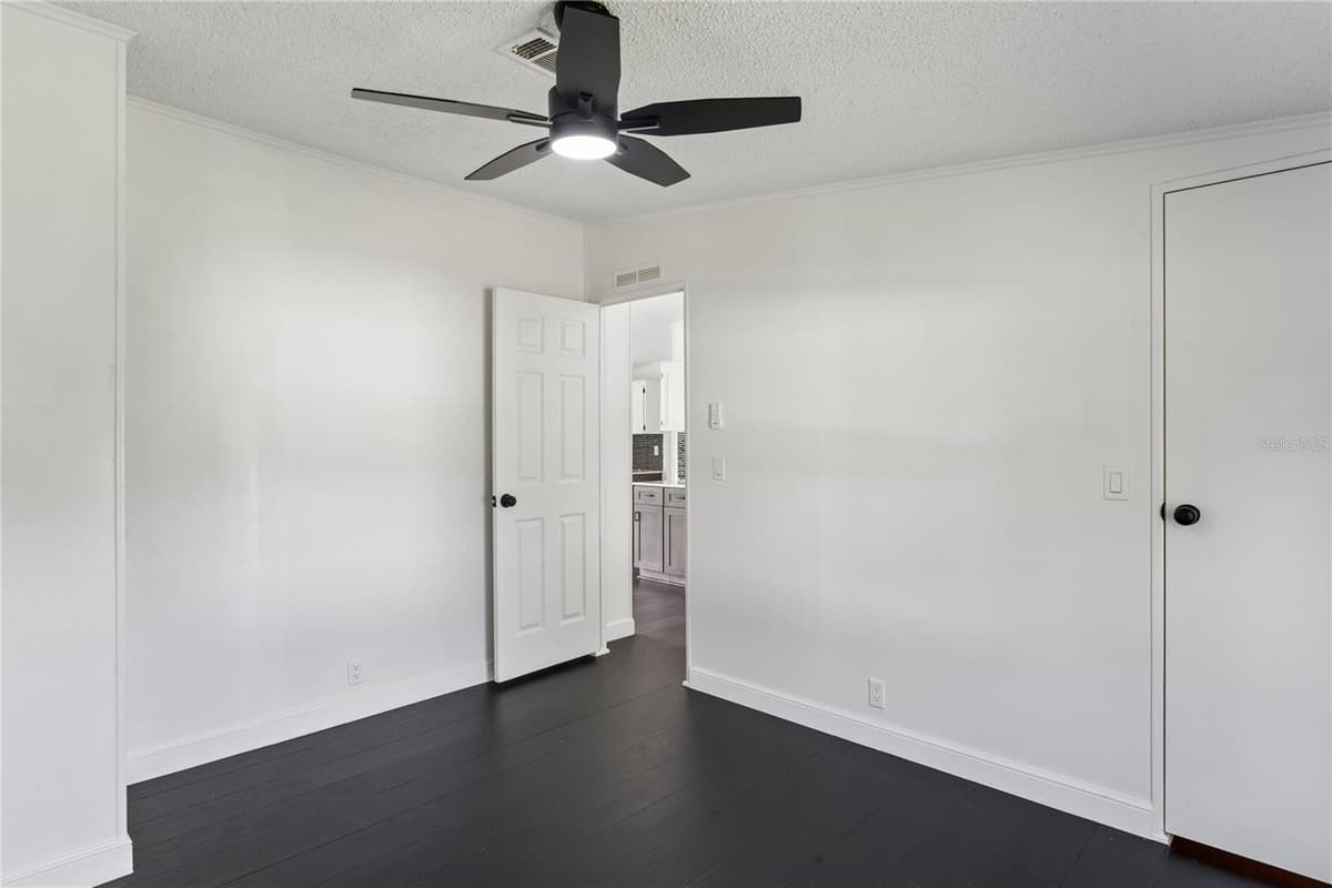 4357 ORLANDO AVENUE — photo 32 of 60