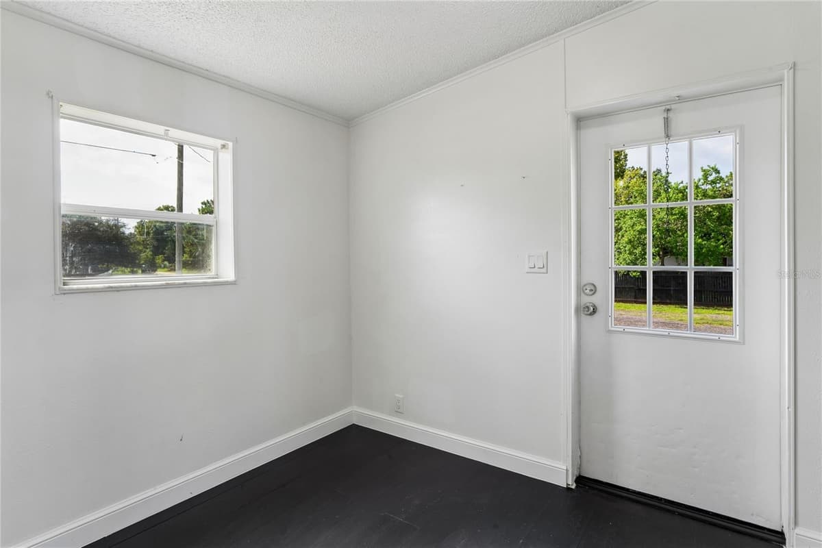 4357 ORLANDO AVENUE — photo 39 of 60