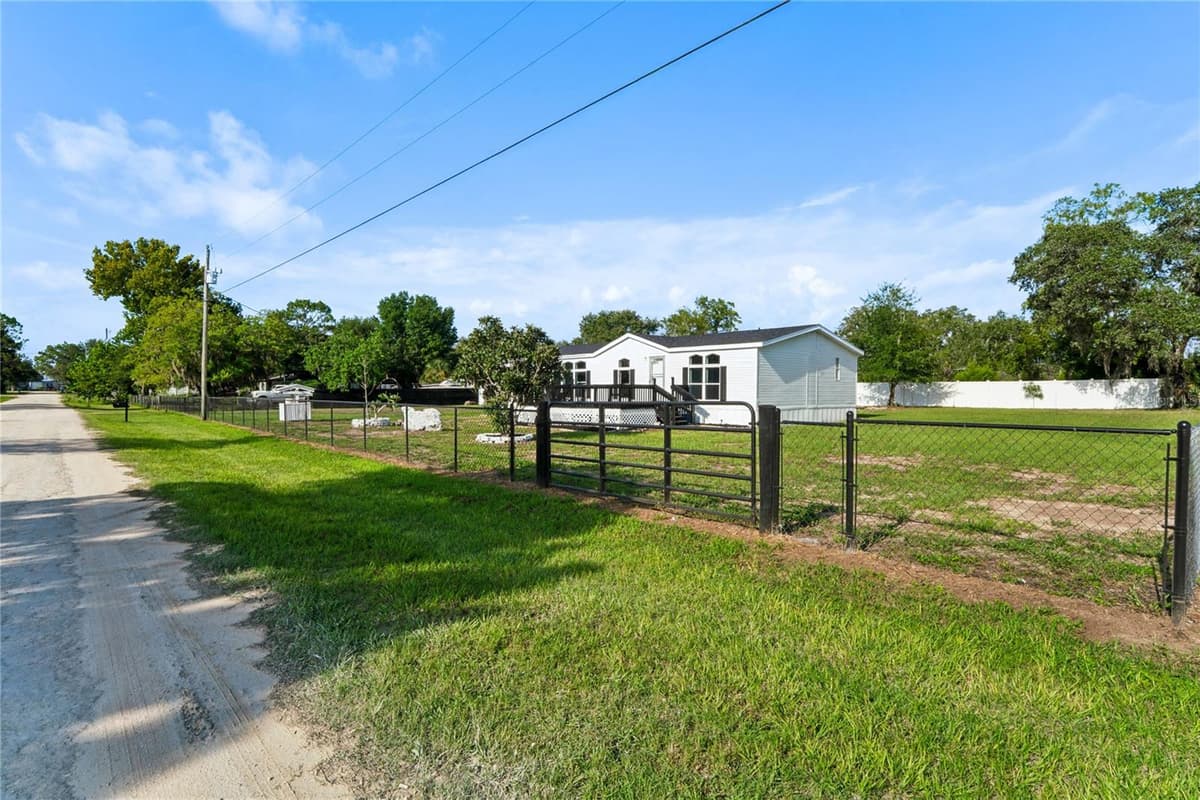 4357 ORLANDO AVENUE — photo 53 of 60