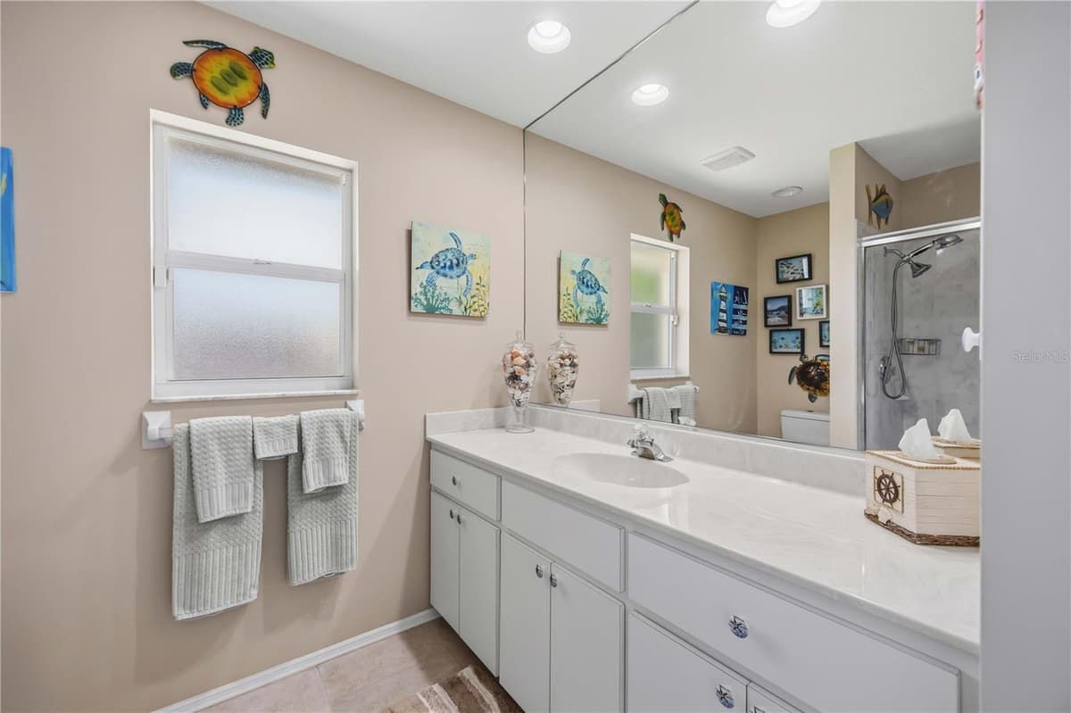 230 GREEN STREET — photo 29 of 51