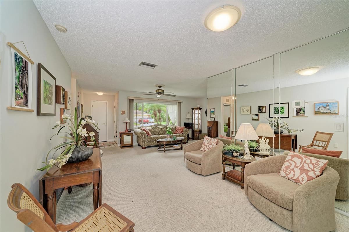 4723 PALM AIRE CIRCLE — photo 14 of 65
