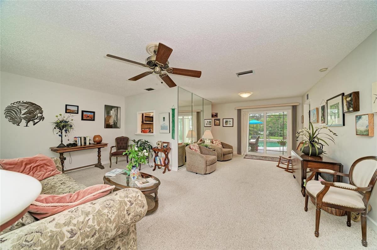 4723 PALM AIRE CIRCLE — photo 9 of 65