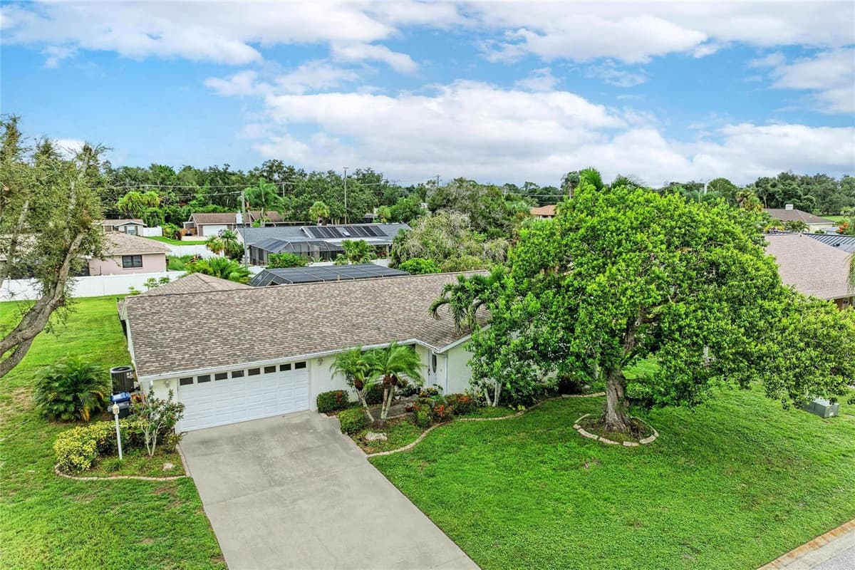4723 PALM AIRE CIRCLE — photo 1 of 65