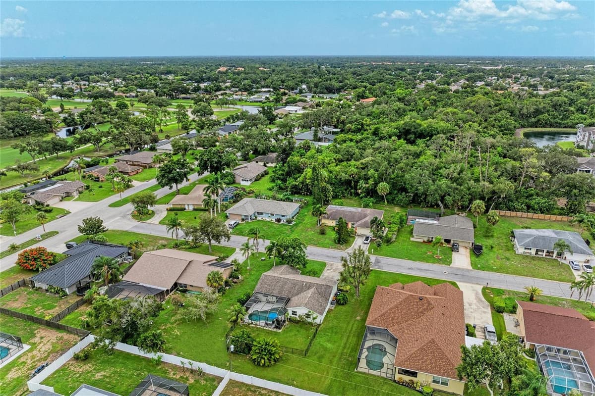 4723 PALM AIRE CIRCLE — photo 45 of 65