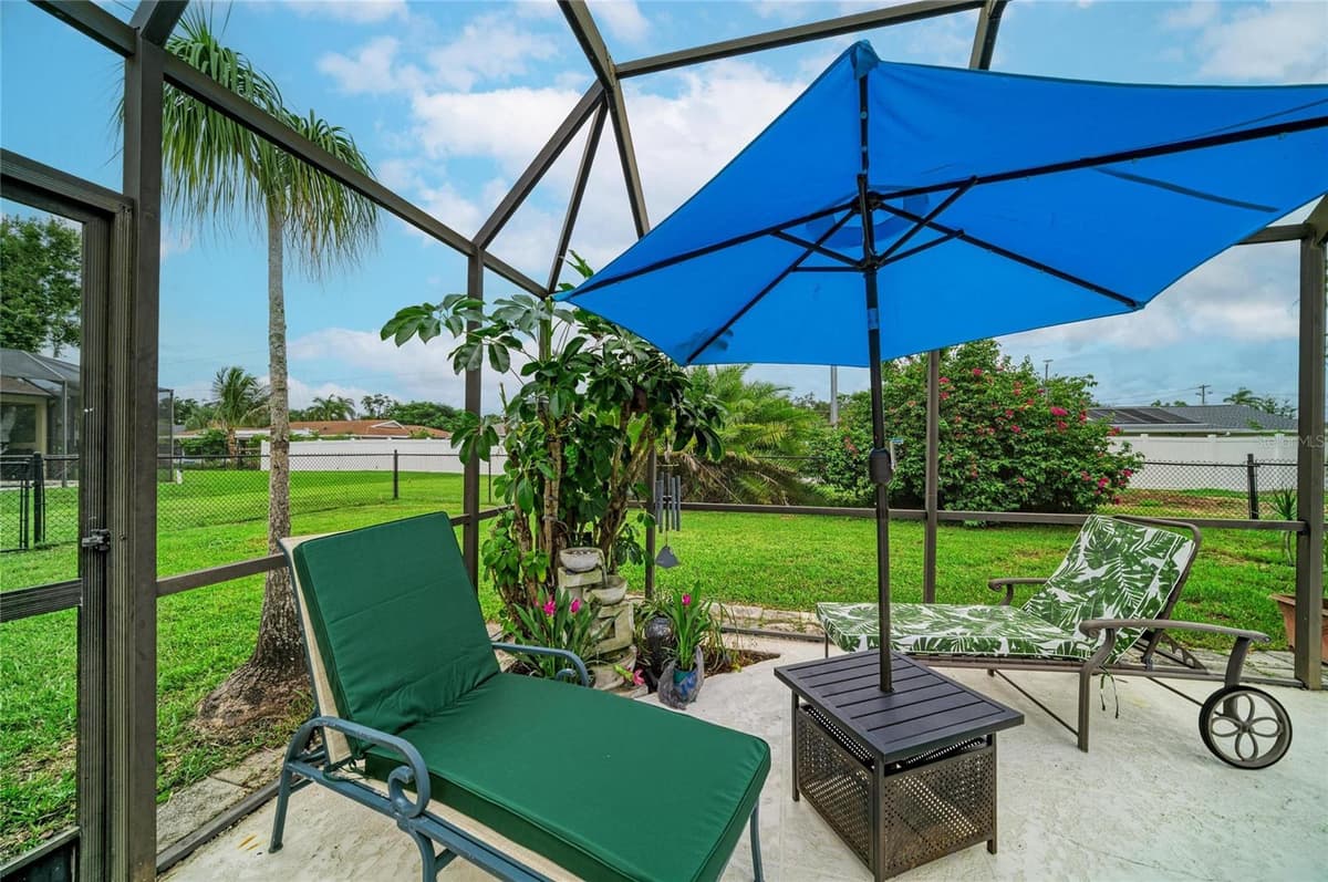 4723 PALM AIRE CIRCLE — photo 40 of 65