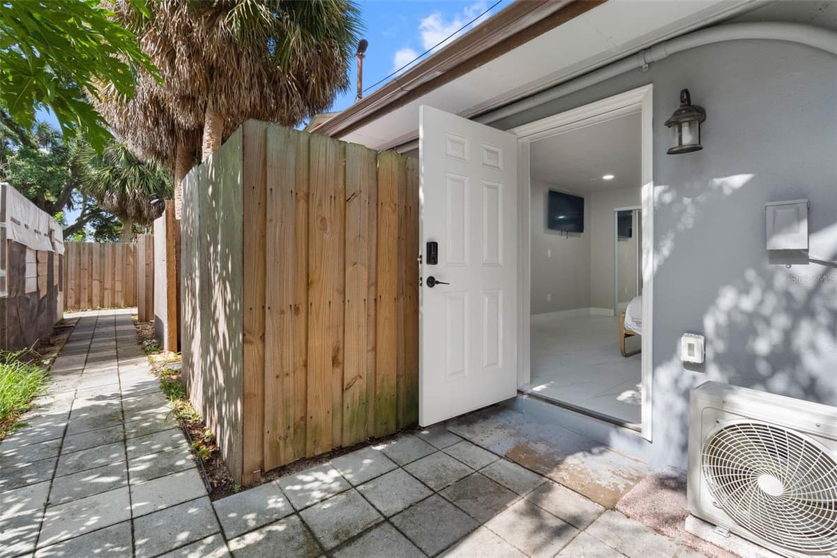 7032 MORNINGSTAR LANE — photo 45 of 87