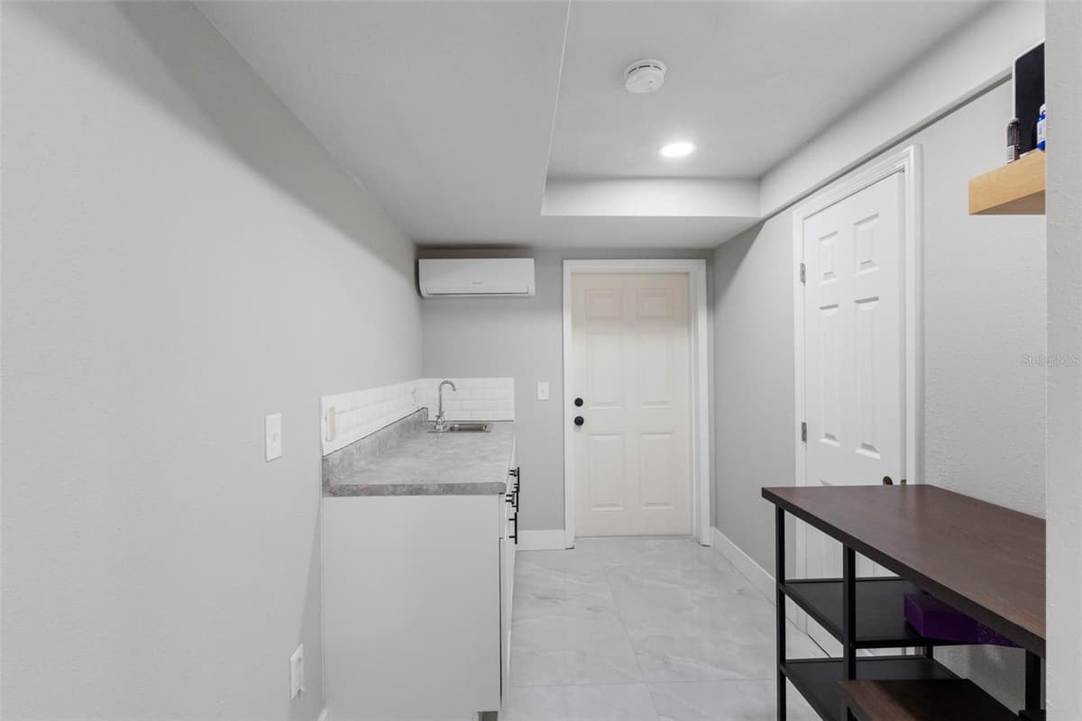 7032 MORNINGSTAR LANE — photo 35 of 87