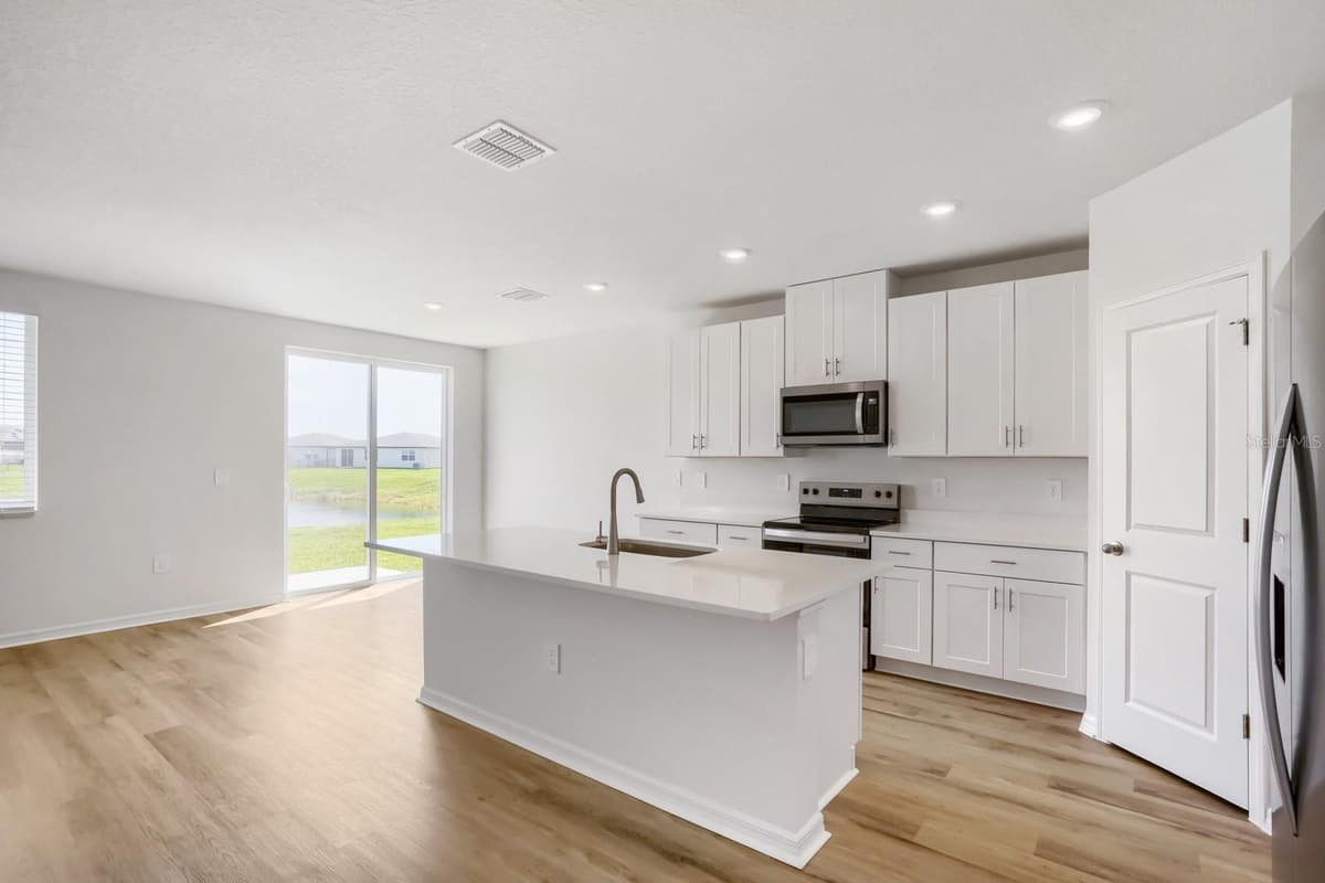 7722 SATTERFIELD TERRACE — photo 10 of 31