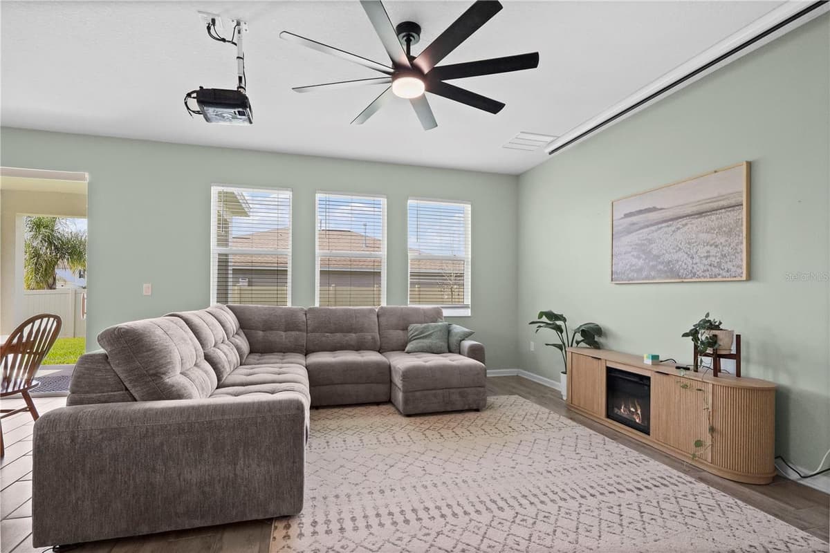 33571 SKY BLOSSOM CIRCLE — photo 16 of 54