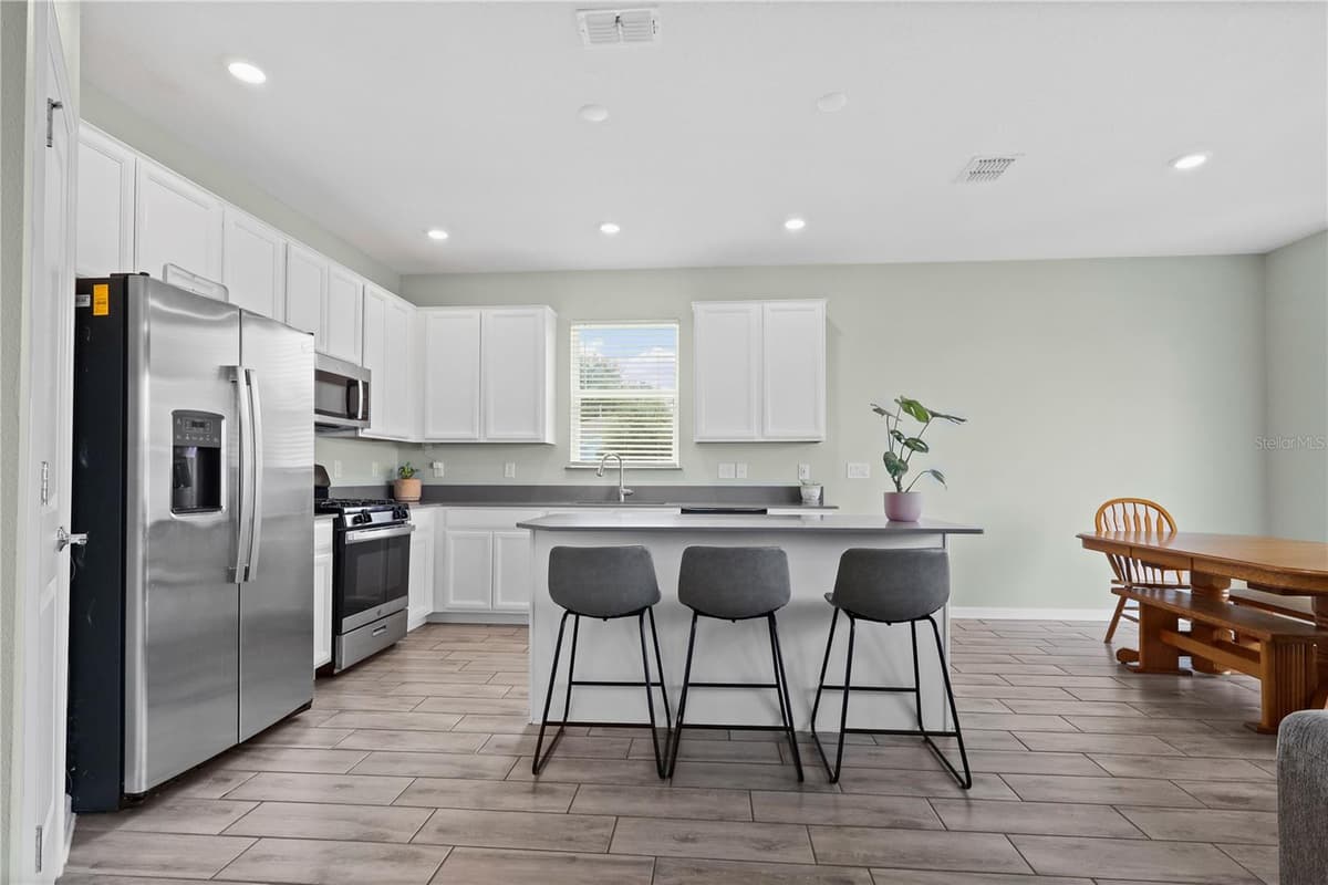33571 SKY BLOSSOM CIRCLE — photo 20 of 54