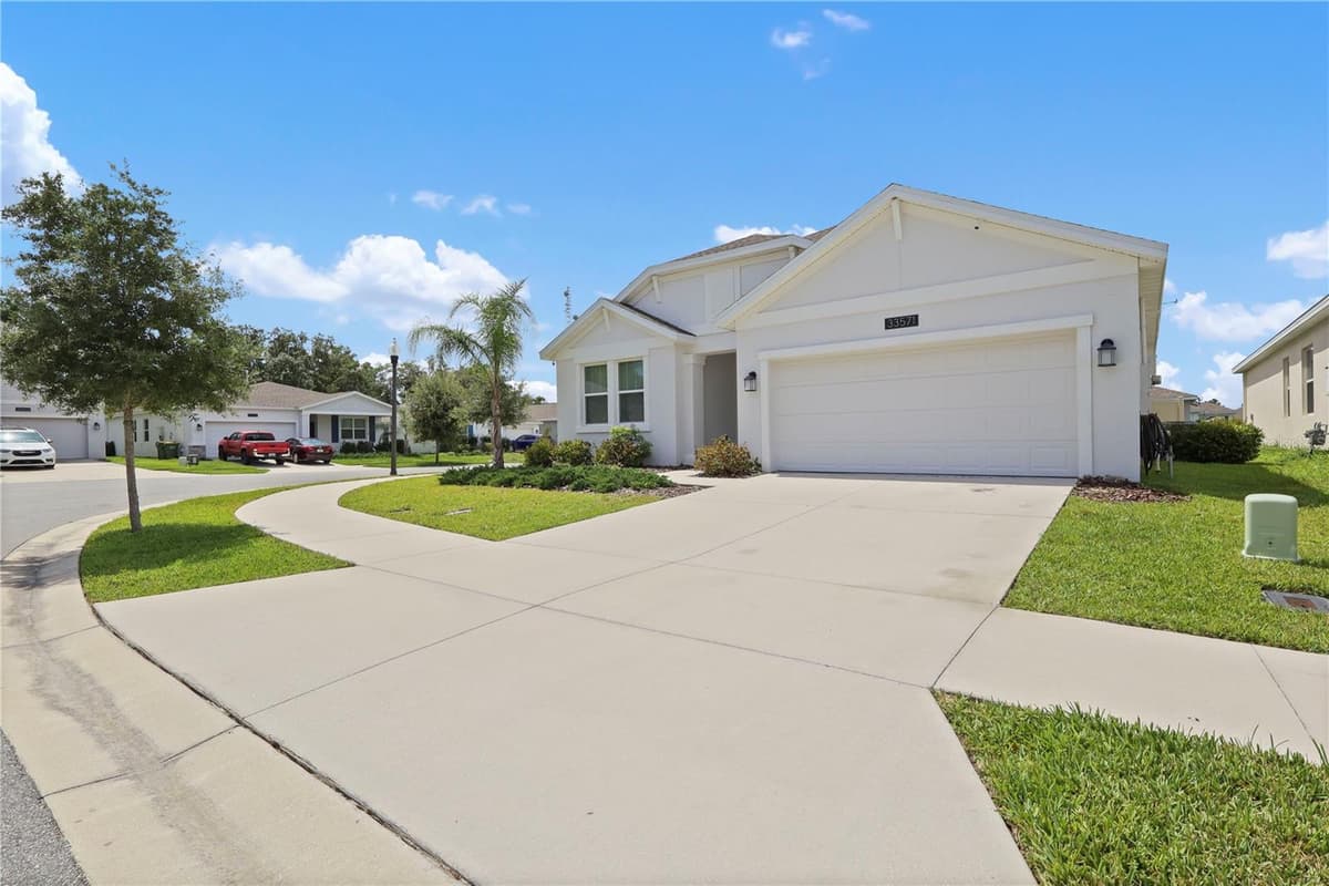 33571 SKY BLOSSOM CIRCLE — photo 5 of 54