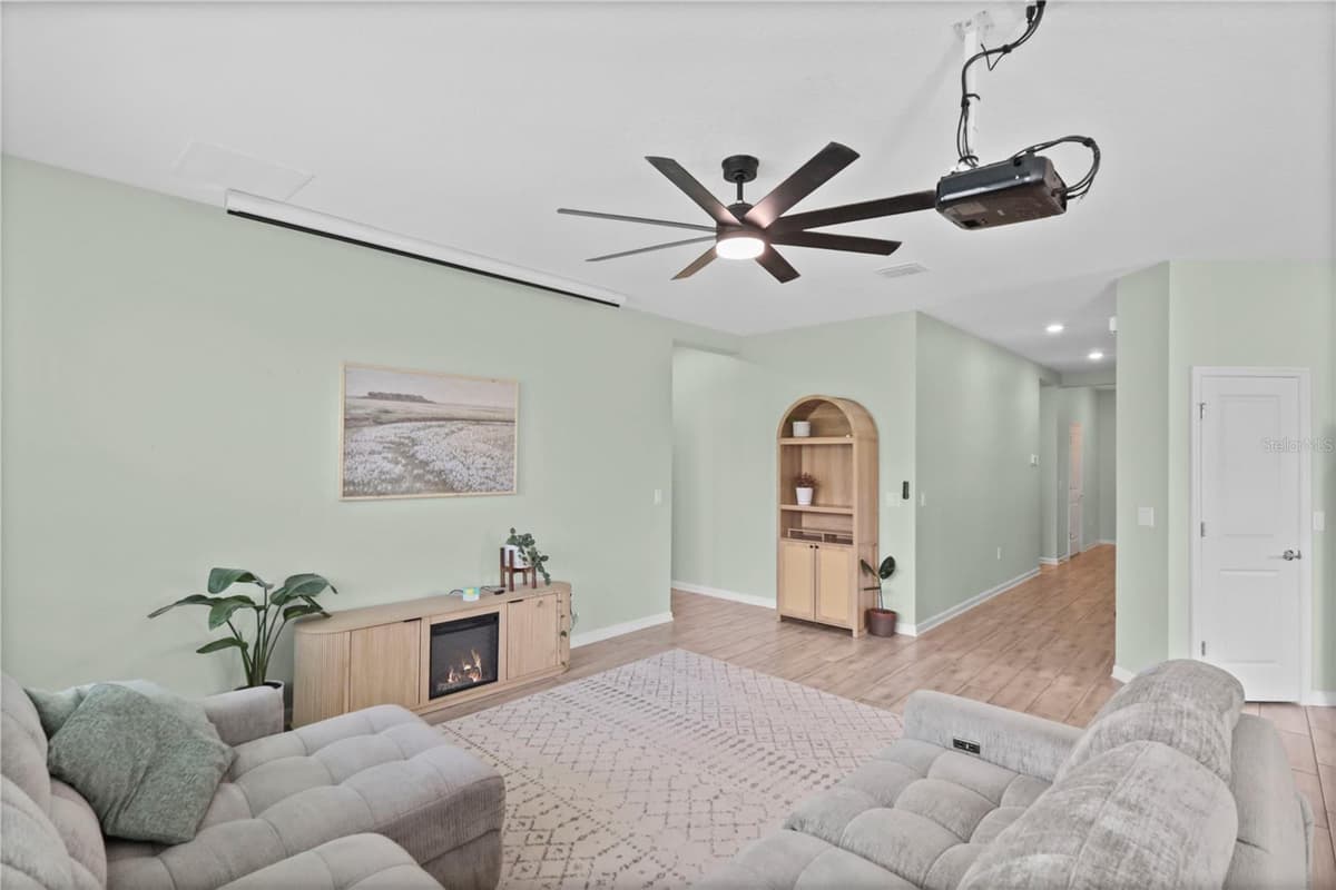 33571 SKY BLOSSOM CIRCLE — photo 18 of 54
