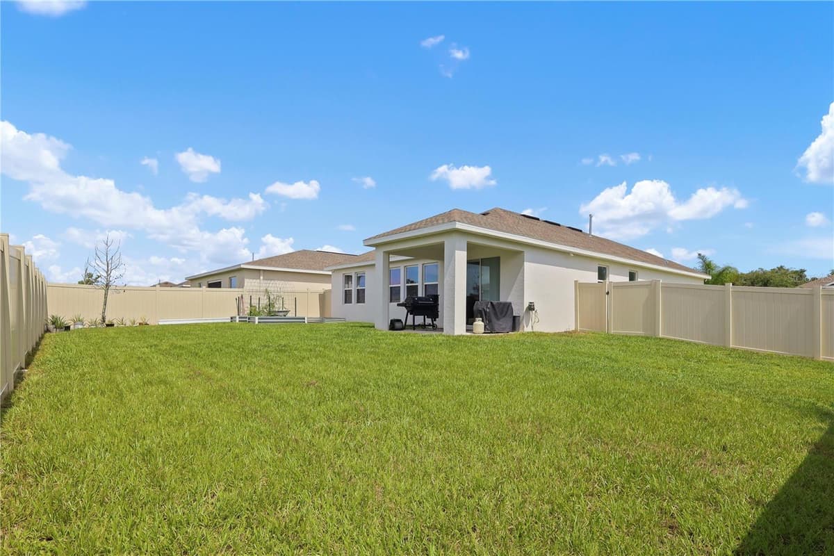 33571 SKY BLOSSOM CIRCLE — photo 11 of 54