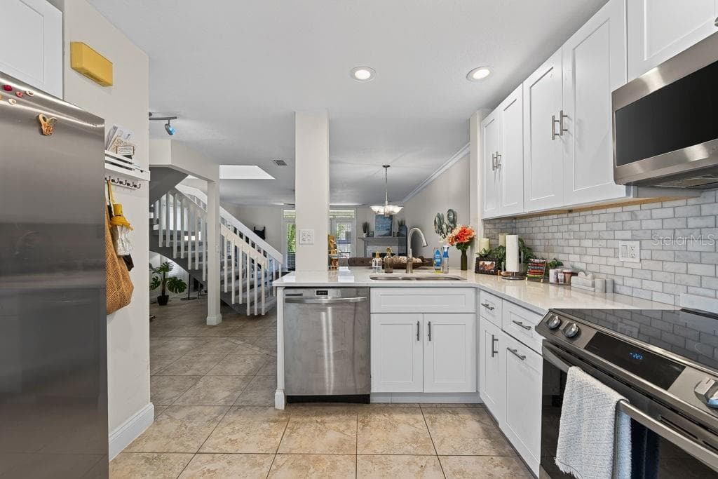 1672 WATERMARK CIRCLE — photo 20 of 66
