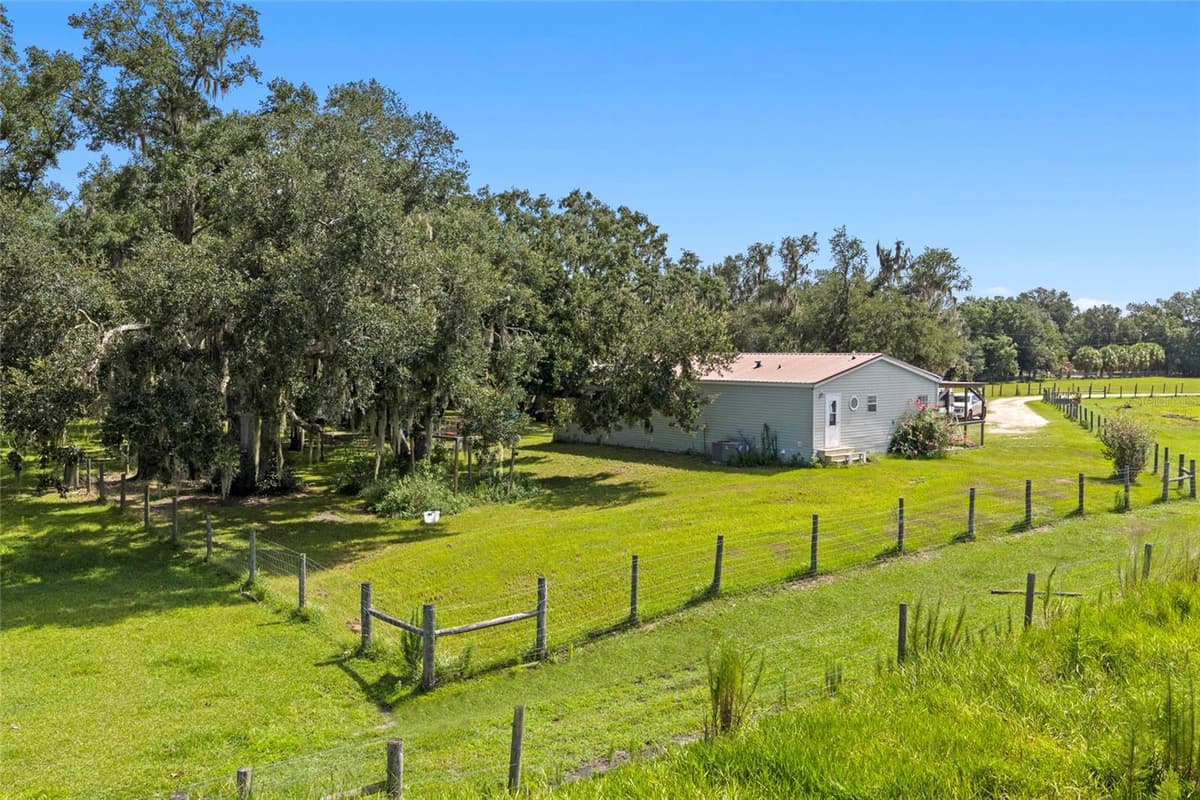 10066 MIZELL ROAD — photo 65 of 76