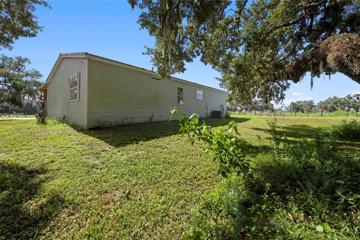 10066 MIZELL ROAD — photo 49 of 76