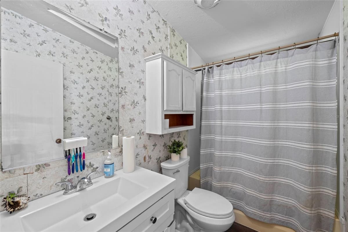 10066 MIZELL ROAD — photo 35 of 76