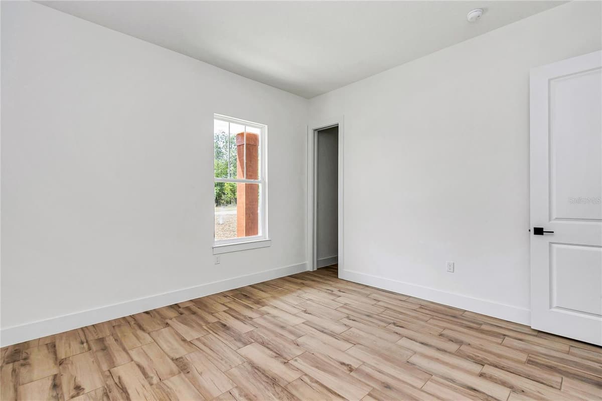 5014 134TH TERRACE — photo 16 of 38