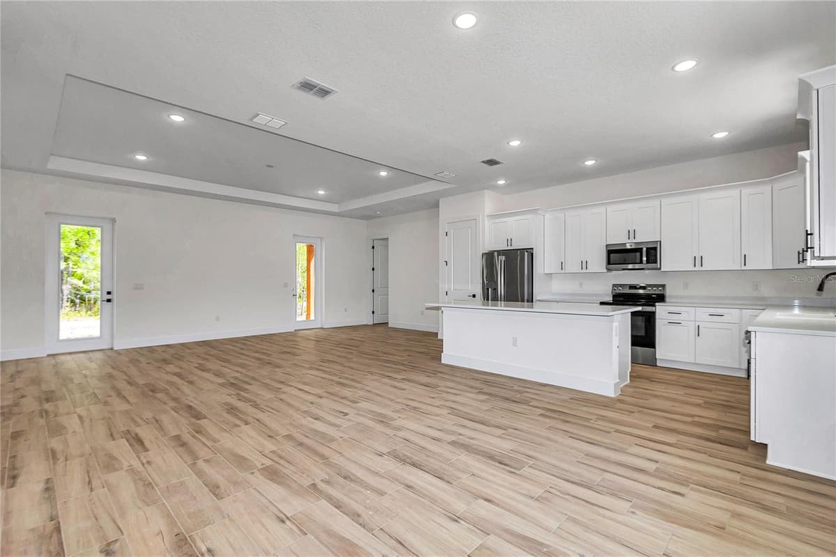 5014 134TH TERRACE — photo 3 of 38