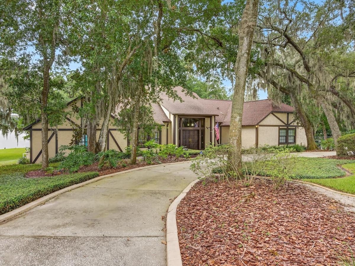 671 QUIETWATER COVE — photo 5 of 63