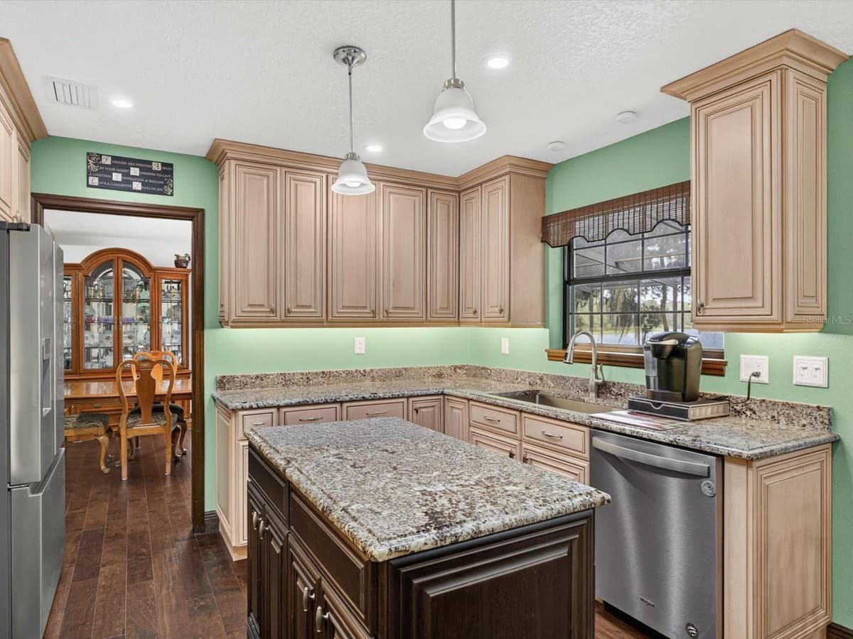 671 QUIETWATER COVE — photo 28 of 63