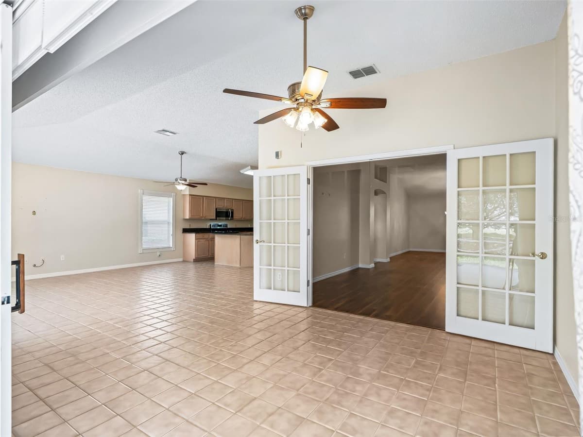 823 SAN SALVADOR DRIVE — photo 7 of 38