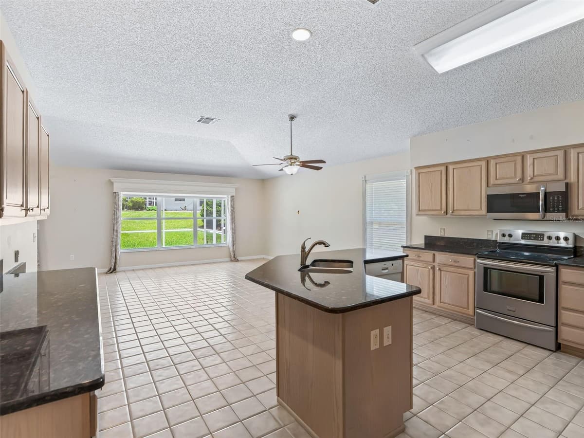 823 SAN SALVADOR DRIVE — photo 15 of 38
