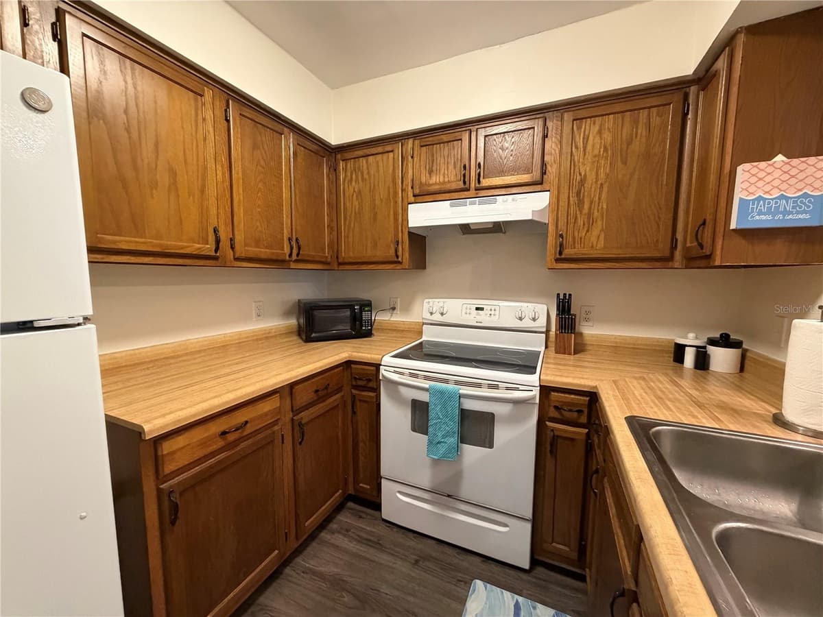 10105 VIXEN PLACE — photo 11 of 25
