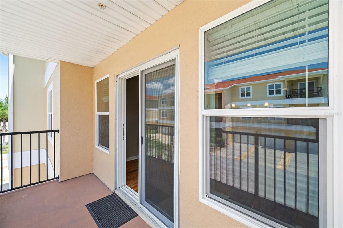 5064 ROYAL PALMS WAY — photo 46 of 89