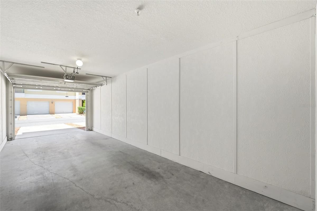 5064 ROYAL PALMS WAY — photo 43 of 89