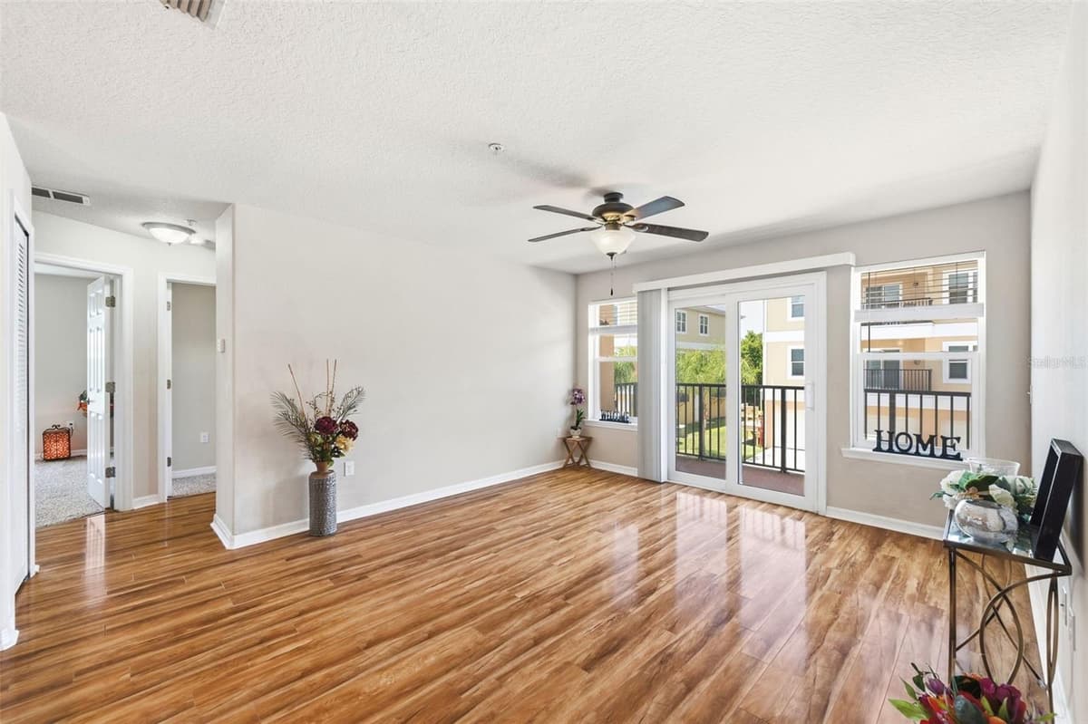 5064 ROYAL PALMS WAY — photo 18 of 89