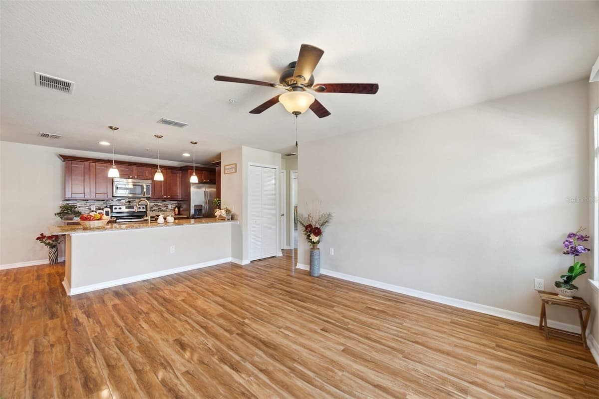 5064 ROYAL PALMS WAY — photo 21 of 89