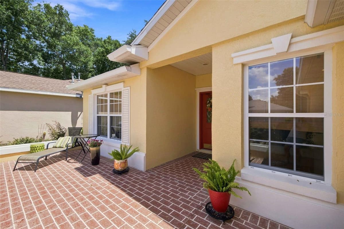 8309 79TH CIRCLE — photo 2 of 44