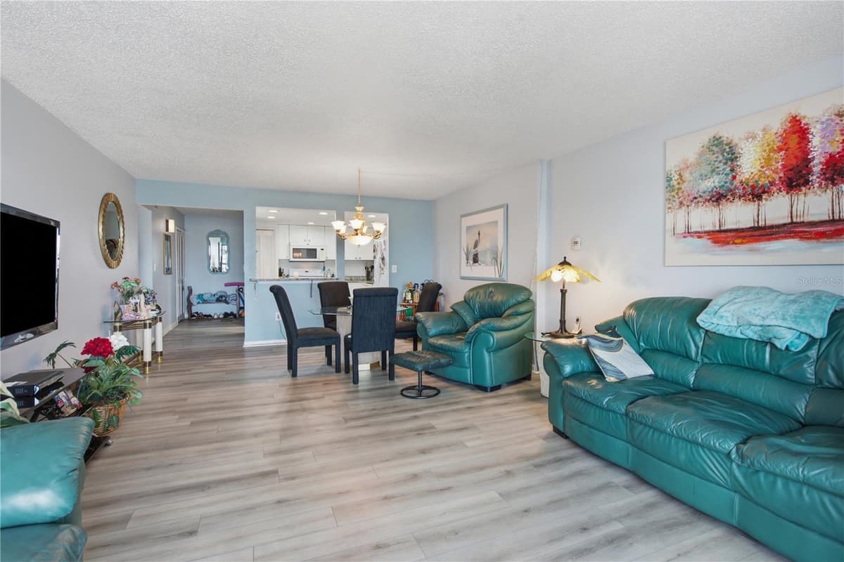800 GULFVIEW BOULEVARD — photo 14 of 48