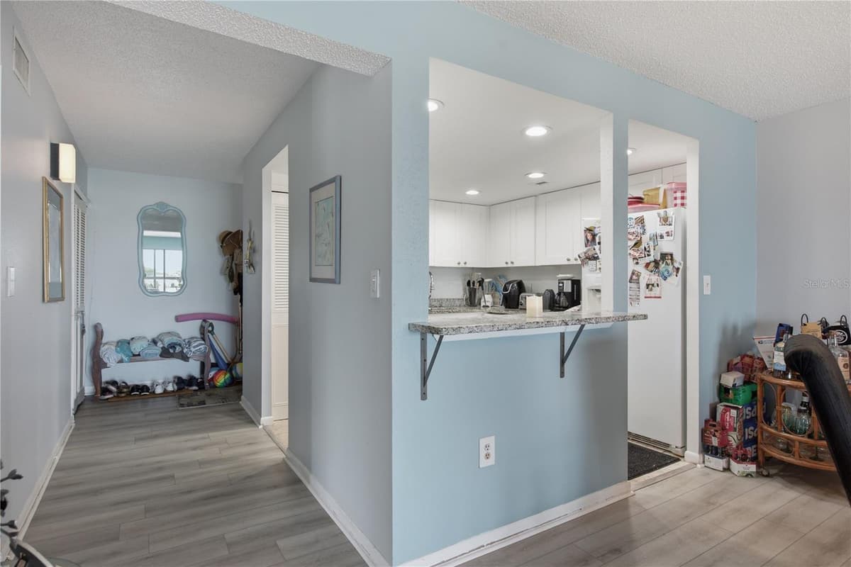 800 GULFVIEW BOULEVARD — photo 16 of 48
