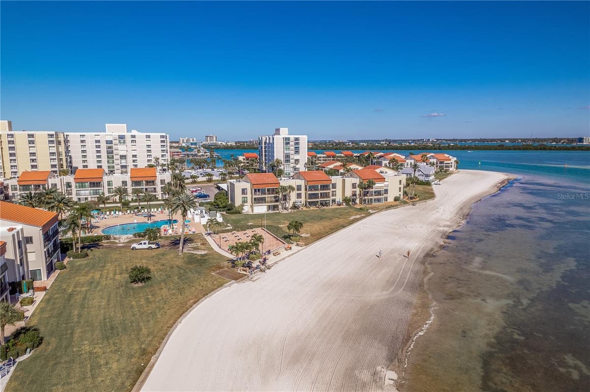 800 GULFVIEW BOULEVARD — photo 46 of 48
