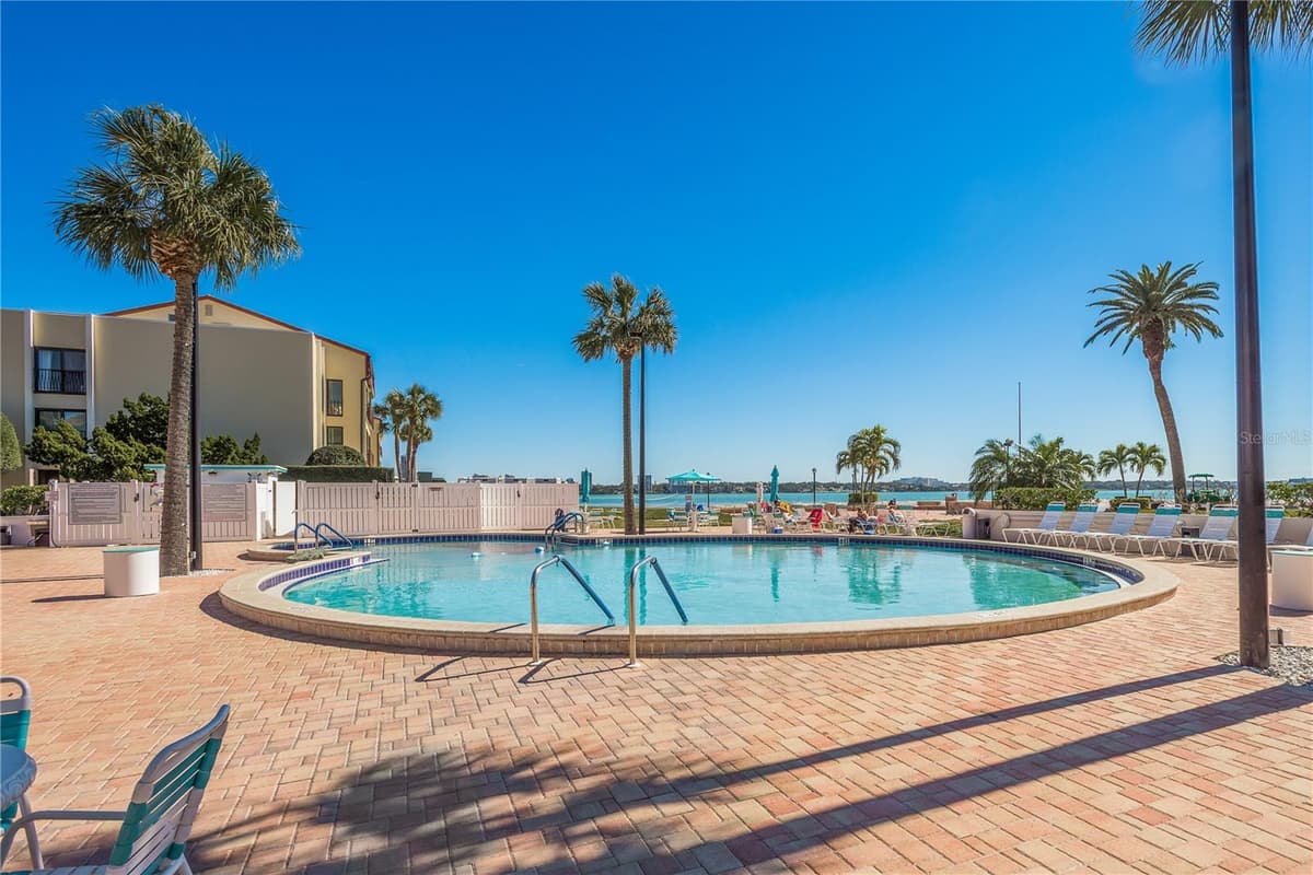 800 GULFVIEW BOULEVARD — photo 41 of 48