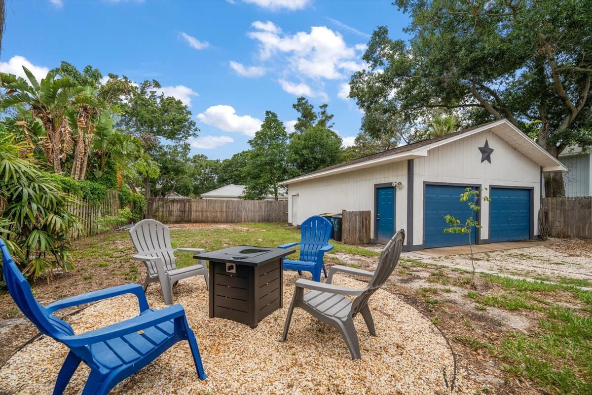 310 LINCOLN AVENUE — photo 45 of 53