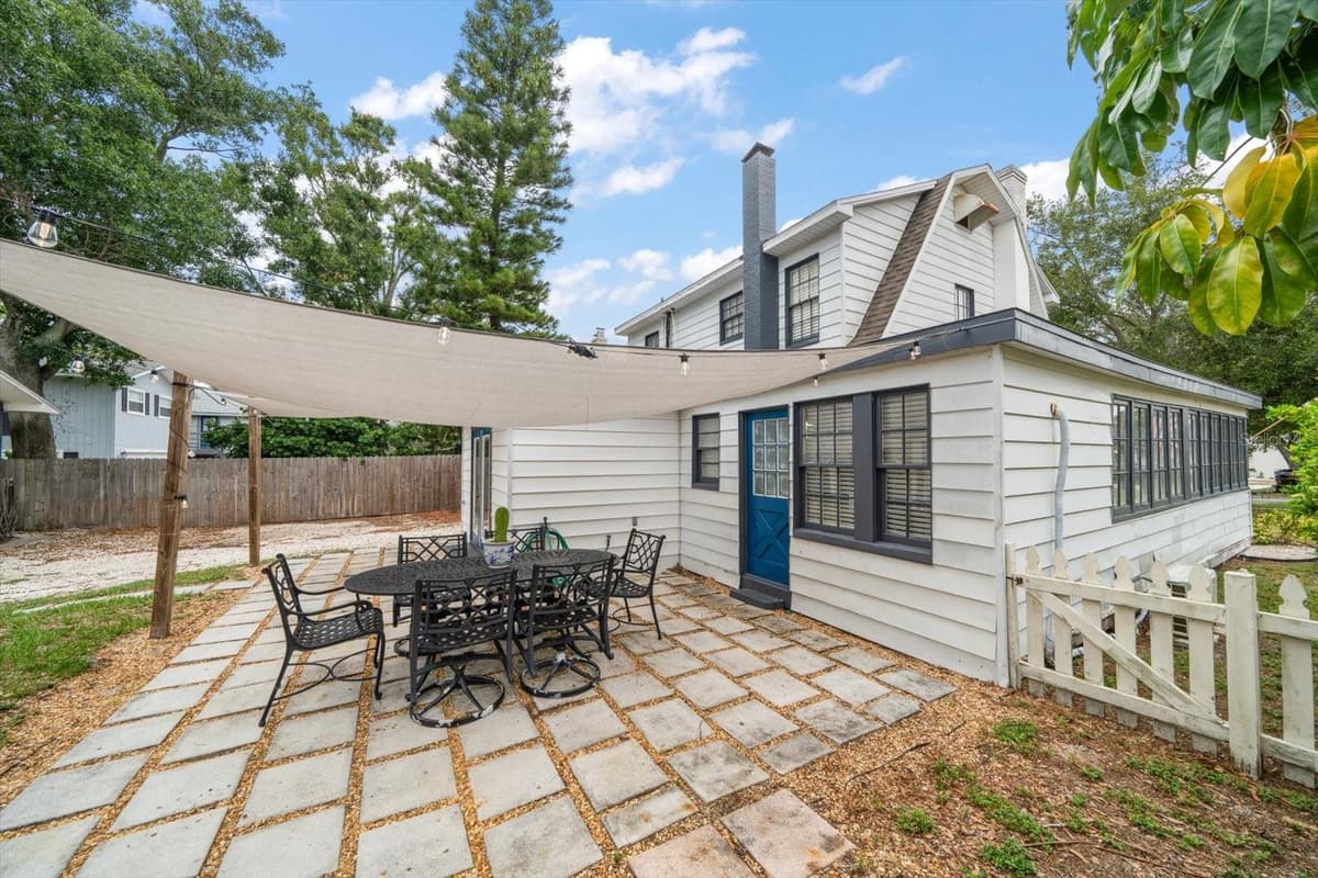 310 LINCOLN AVENUE — photo 41 of 53