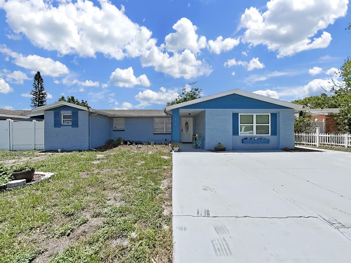 3424 TRUMAN DRIVE — photo 1 of 55