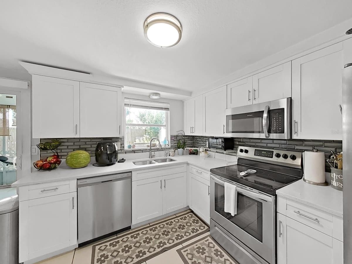 3424 TRUMAN DRIVE — photo 18 of 55