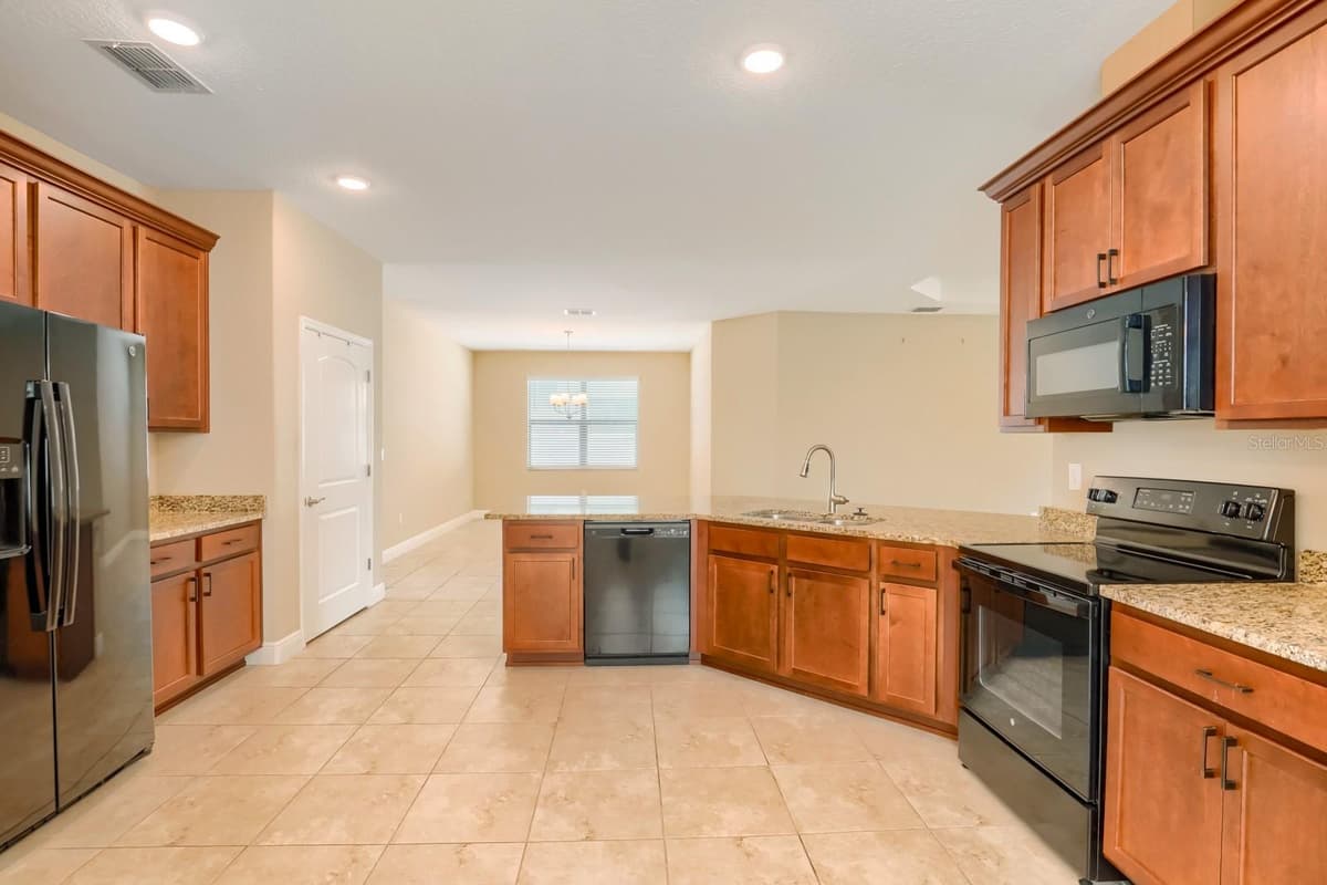 12690 VANDER WAY — photo 15 of 22